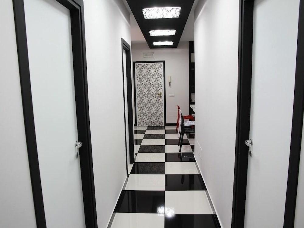 Black & White G&G Рим Екстериор снимка